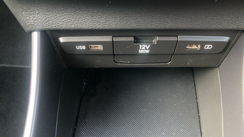 Hyundai i20 1.0T GDi 48V MHD SE Connect 5dr DCT Petrol Hatchback